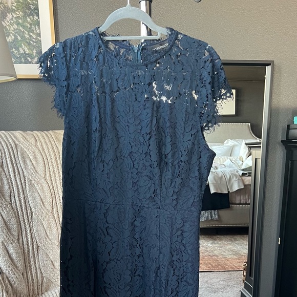 Navy blue lace cocktail dress- NWT - Picture 3 of 9